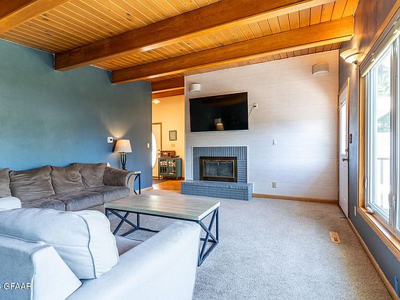 5th image of 510 18th Ave S