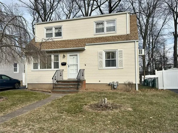 47 Ryle Ave, Little Falls, NJ 07424
