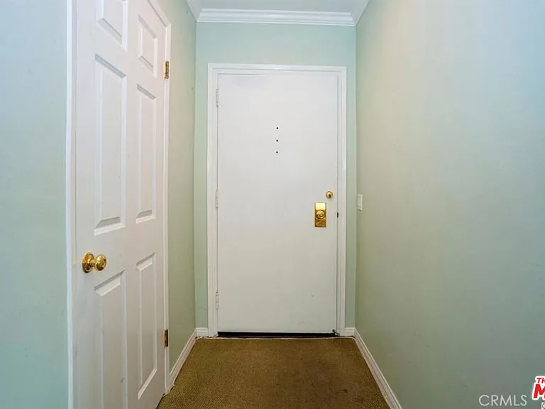 446 San Vicente Blvd #107 — Photo 25