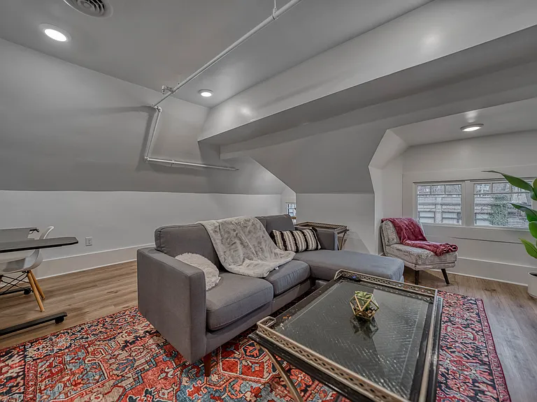 46 Allen St #5 — Photo 21