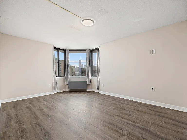 45 River Dr S #3002 — Photo 9
