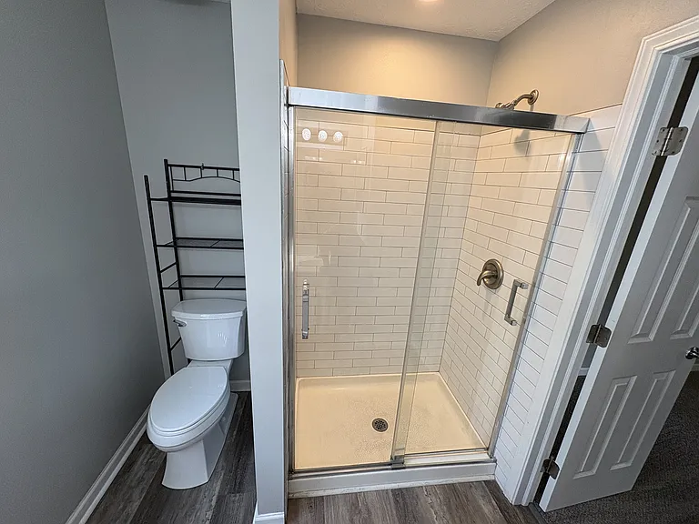 7276 Havencroft Dr — Photo 8