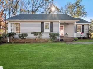 211 Saratoga Dr, Greer, SC 29650