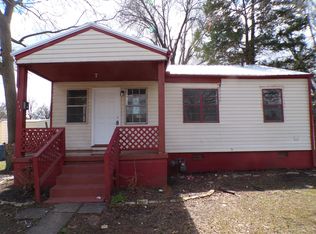 717 39th Pl, Fairfield, AL 35064