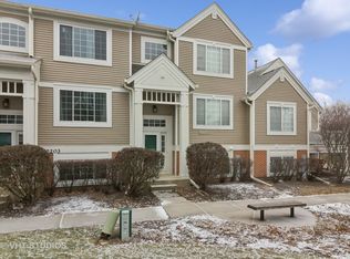 2205 Daybreak Dr, Aurora, IL 60503