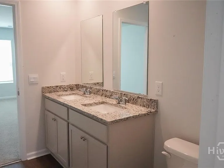 420 Coconut Dr — Photo 9