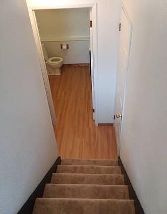 5th image of 9218 S J St