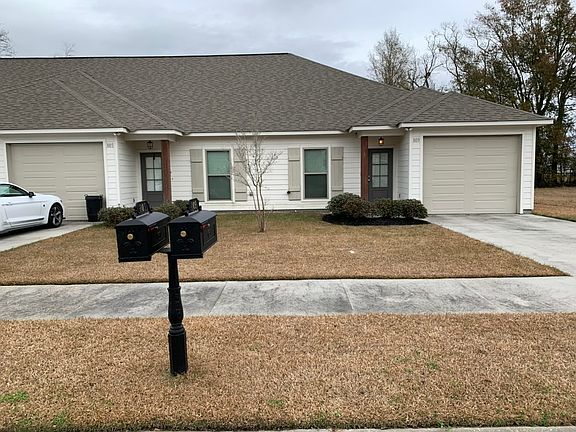 3rd image of 809 S Audubon Place Ave