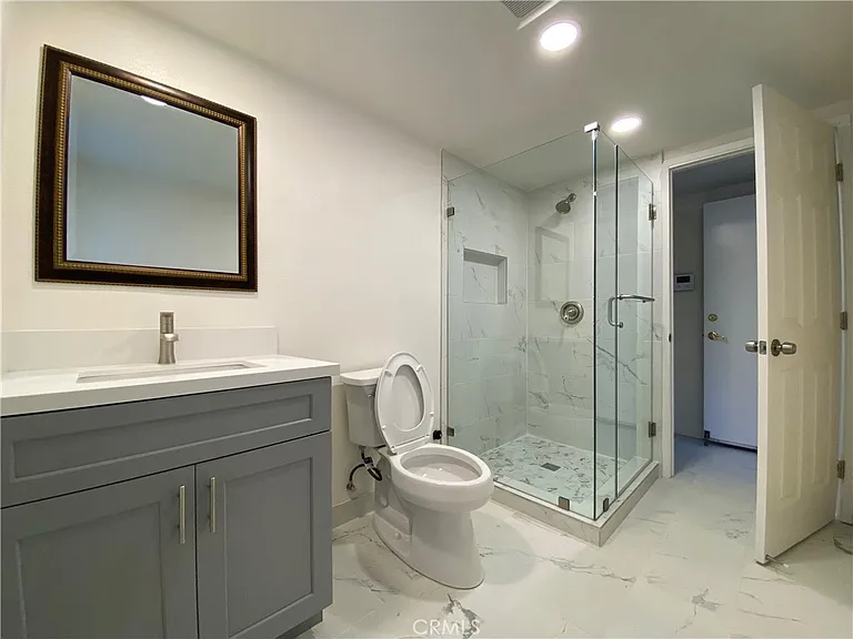 2072 Maverick Cir — Photo 30