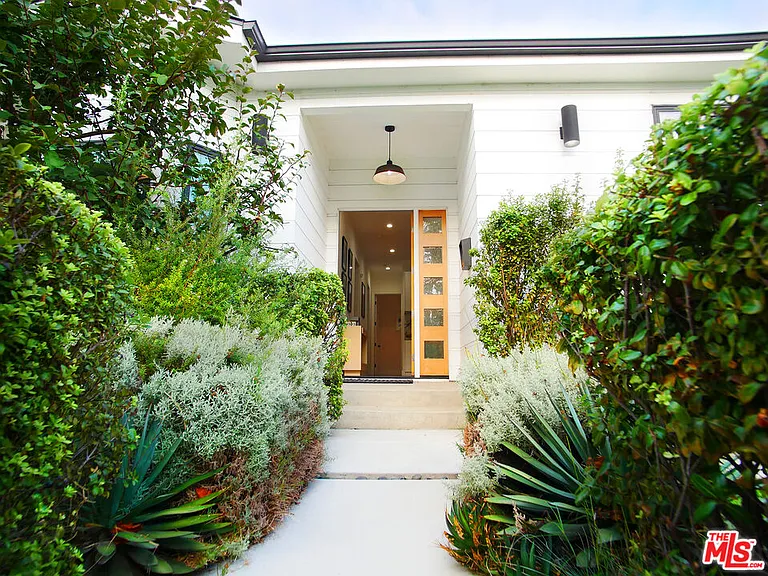 3744 Somerset Dr — Photo 27