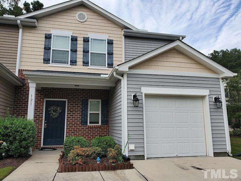 1st image of 121 Golden Meadow Ct