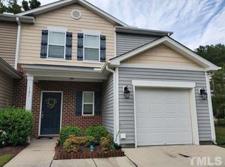 121 Golden Meadow Ct, Durham, NC 27704