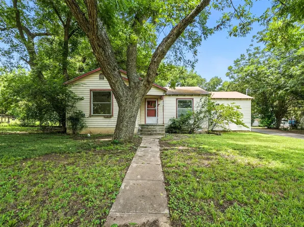 414 S Broadway St, Bells, TX 75414