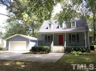 930 Ransdell Rd, Fuquay Varina, NC 27526