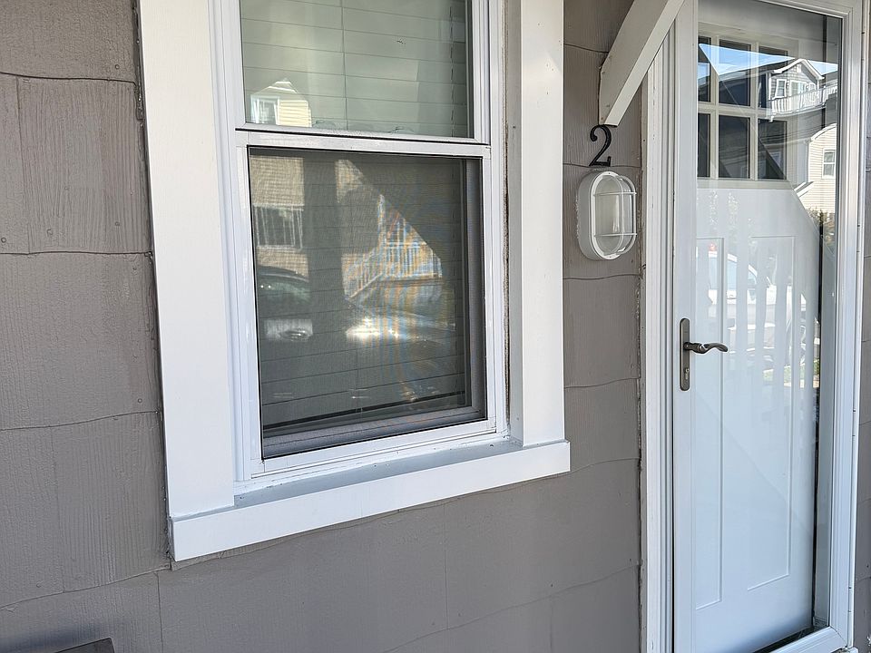 1st image of 233 Franklin Ave #2