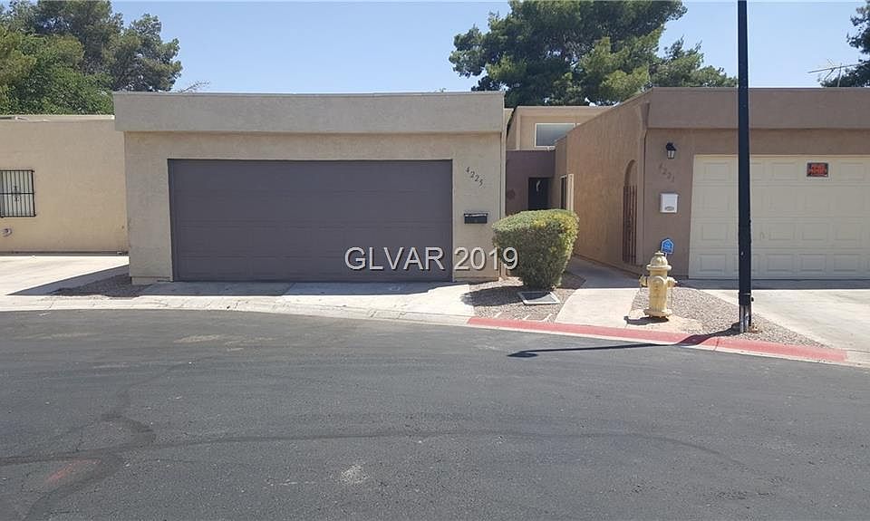 1st image of 4225 Essex Green Ct