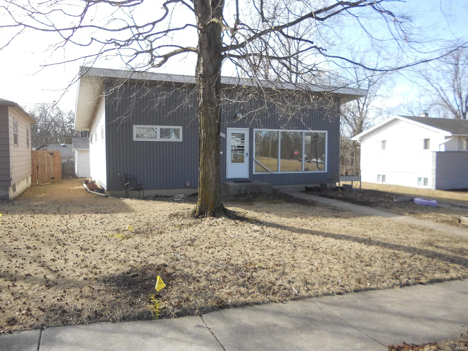 2925 Cambridge Blvd photo 1