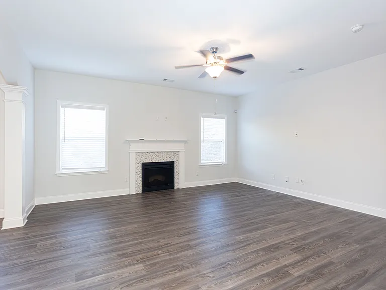 4510 Mountain Ivy Dr — Photo 10