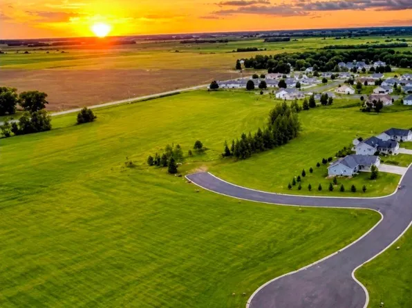 Soeffker Cir, Arlington, MN 55307