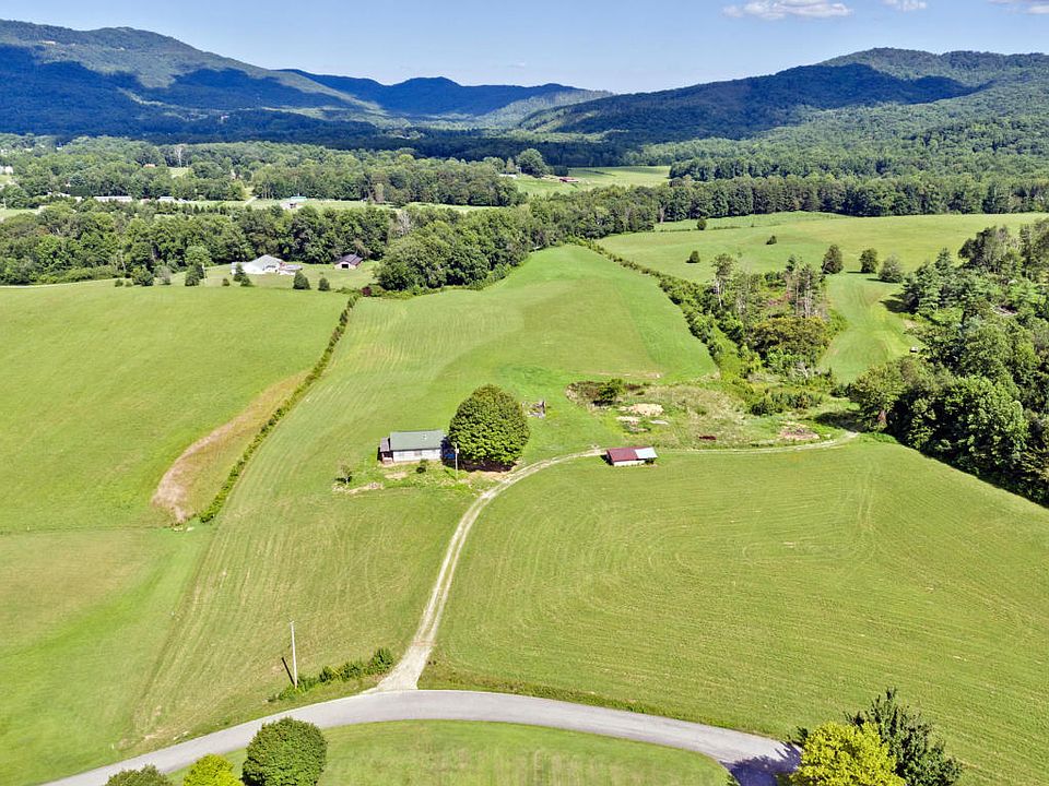 1st image of 160 Meadow Ln