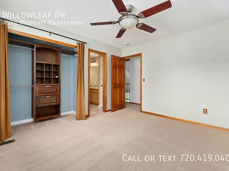 8 Willowleaf Dr — Photo 36