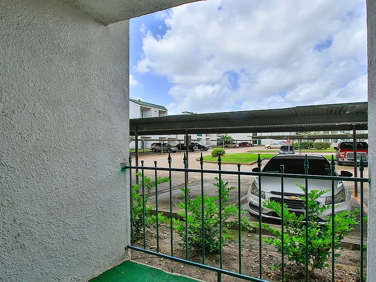 2822 S Bartell Dr #H6 — Photo 31