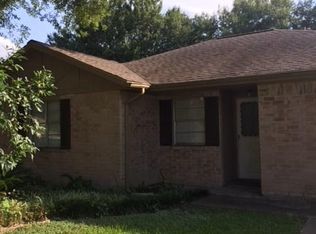 1604 Pecan Hollow St, Pearland, TX 77581