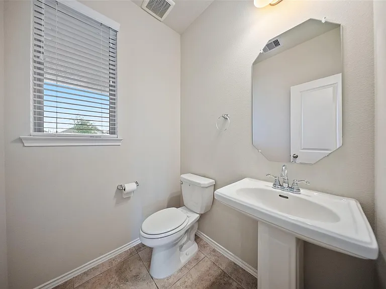 5031 Chestnut Orchard Dr — Photo 6