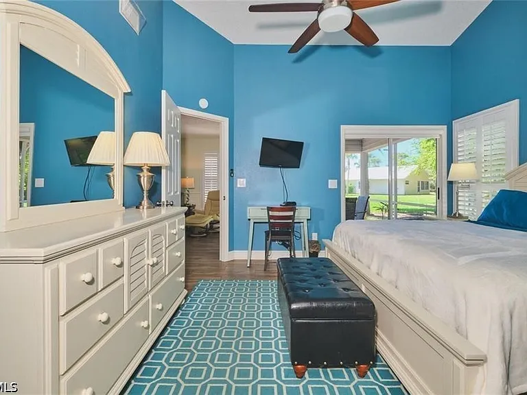 14652 Sagamore Ct — Photo 11
