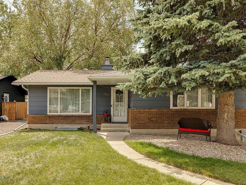 1st image of 102 Thorson Cres