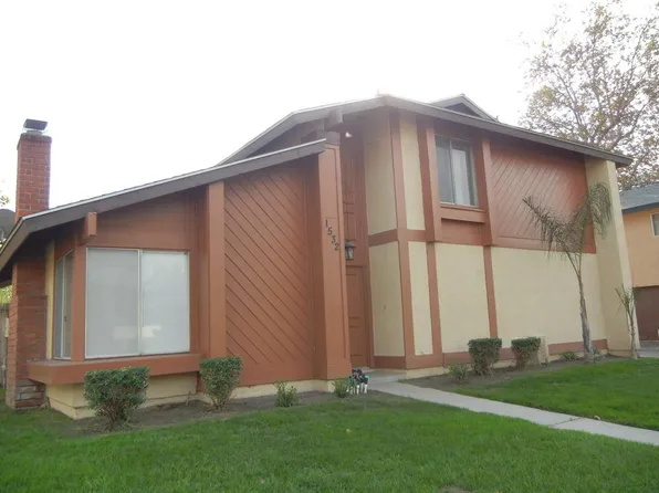 1532 E Fairfield Ct #4, Ontario, CA 91761