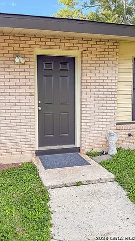 4535 Lyceum Dr — Photo 2