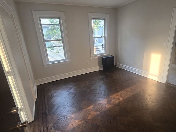 2nd image of 256 Munn Ave #2L