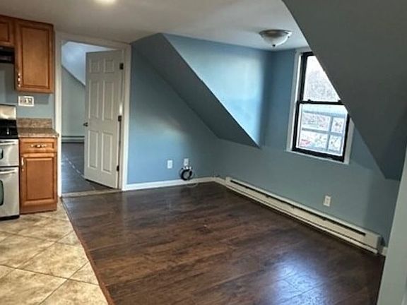 4th image of 332 Summer Ave #3A