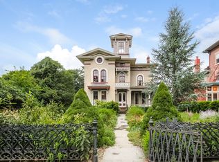 12 Bridge St, Frenchtown, NJ 08825