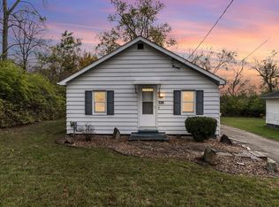 1197 S Dettman Rd, Jackson, MI 49203