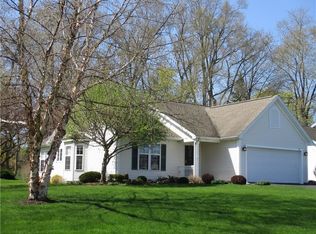 7 Glenn Hvn, Spencerport, NY 14559