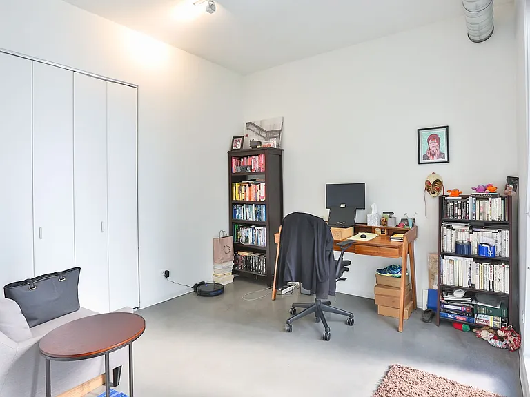 Wicker Park Lofts- 1515 W. Haddon Ave — Photo 24