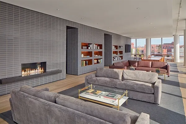 Rented by Compass | media 43