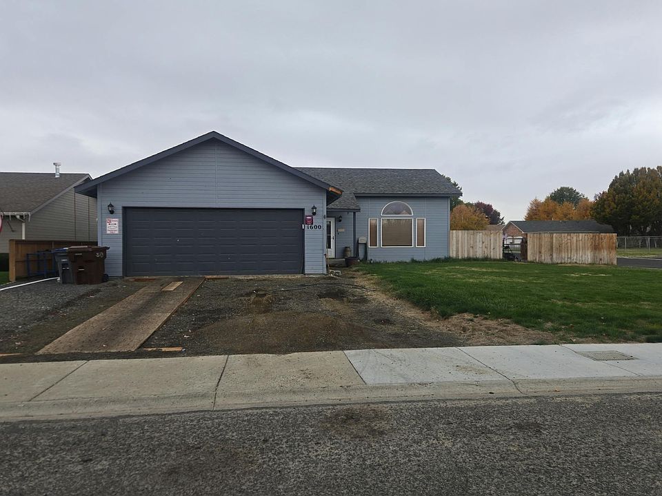 1st image of 1600 S 67th Ave