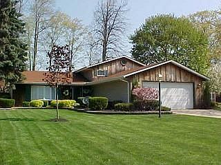 1st image of 3685 Ascot Dr