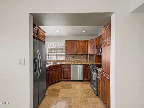 2nd image of 10115 E MOUNTAIN VIEW Road #2047
