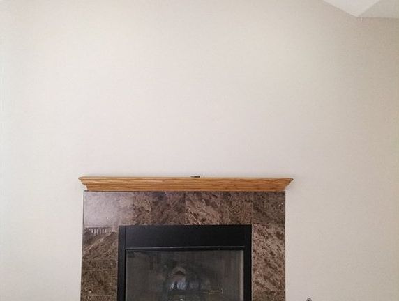 3rd image of 2407 E Briarvale Ave