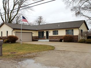 125 E Newburg Rd, Carleton, MI 48117