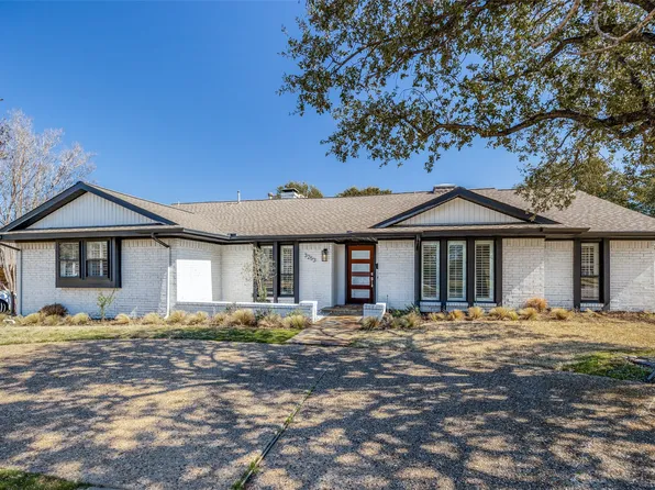 3253 Brookhaven Club Dr, Farmers Branch, TX 75234