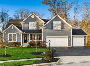 7480 Hill Gail Ct, Lewis Center, OH 43035