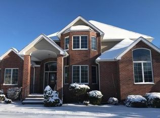 10 Angela Ct, Hopewell Junction, NY 12533