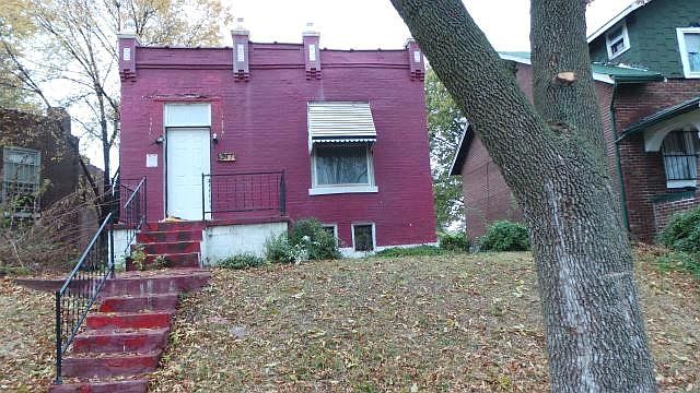 1st image of 5917 Lucille Ave