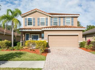 5690 Aaron Ct, Sarasota, FL 34232