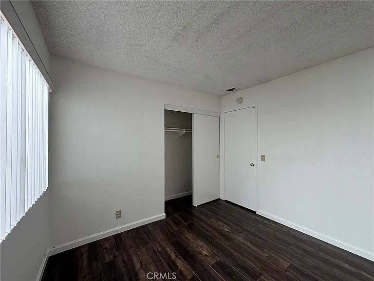 21200 Fibre Ct — Photo 23